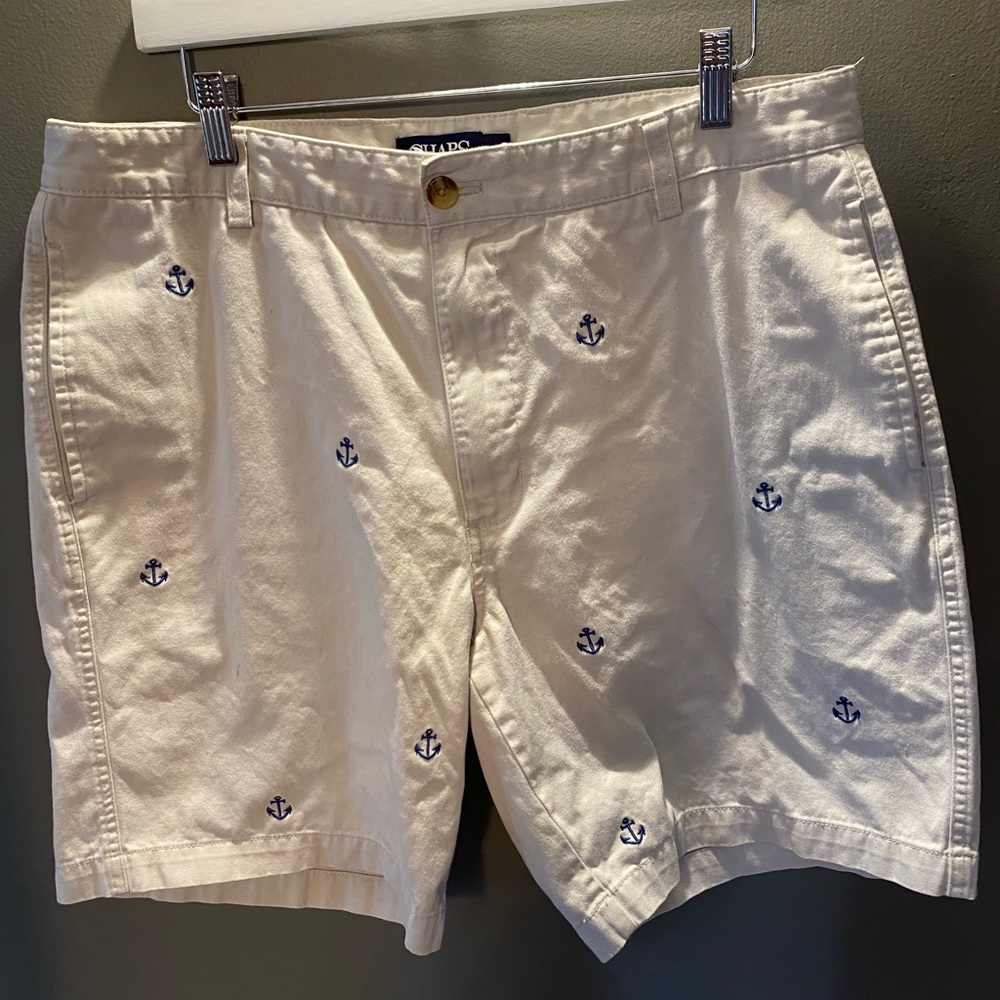 Vintage Men’s Chaps Ivory Blue Anchor ￼Shorts￼ Size 36